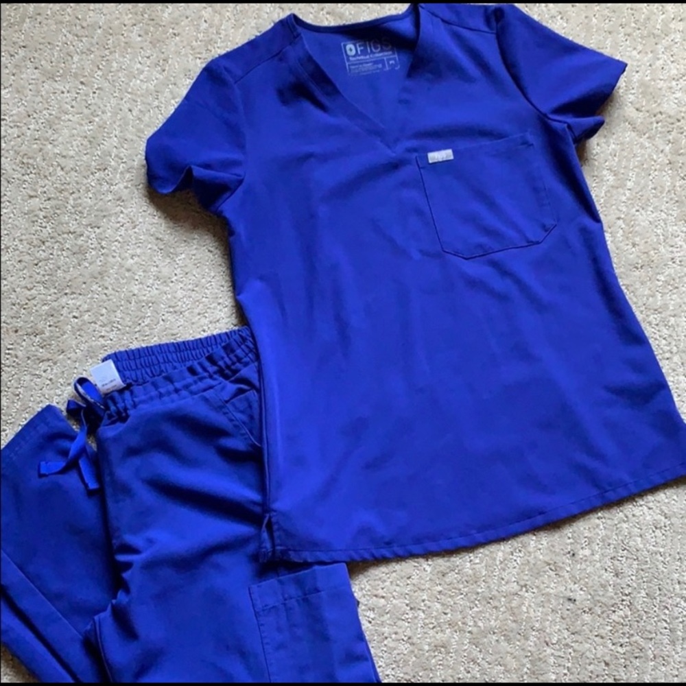 FIGS Royal Blue Scrubs. Xsmall Top,Small Pants. Excellent Preowned Condition!